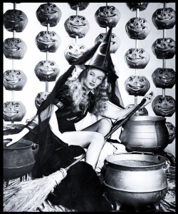 A Halloween Tribute To Veronica Lake